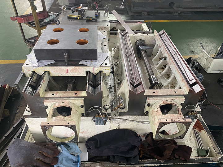 滾齒機(jī)、磨床、專(zhuān)機(jī)大修