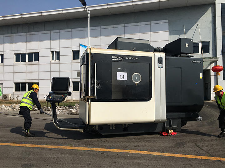 臥式加工中心搬遷